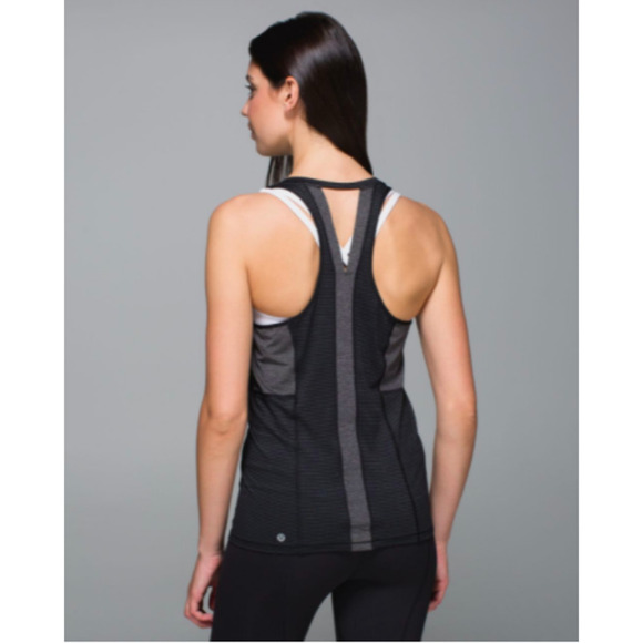 Lululemon Run Lightweight Mesh Singlet Tank Black Gray 6 NWOT - Picture 2 of 15